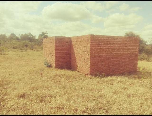 2 BEDROOM HOUSE FOR SALE IN MANGONDI